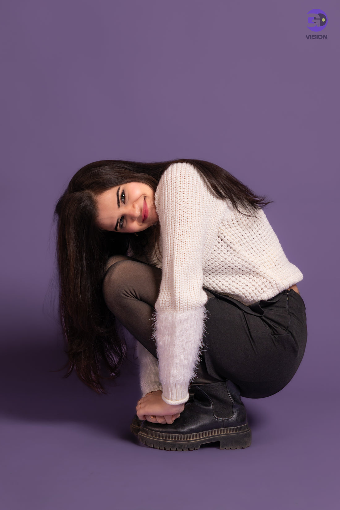 Women’s Soft White Textured Knit Sweater with Fur Patch Work