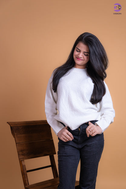 Women’s Classic White Knit Sweater