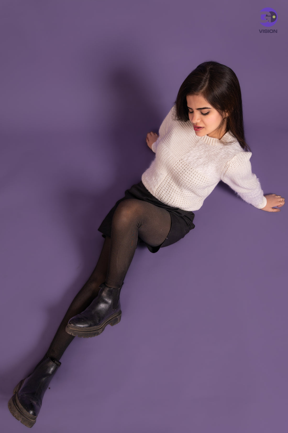 Women’s Soft White Textured Knit Sweater with Fur Patch Work