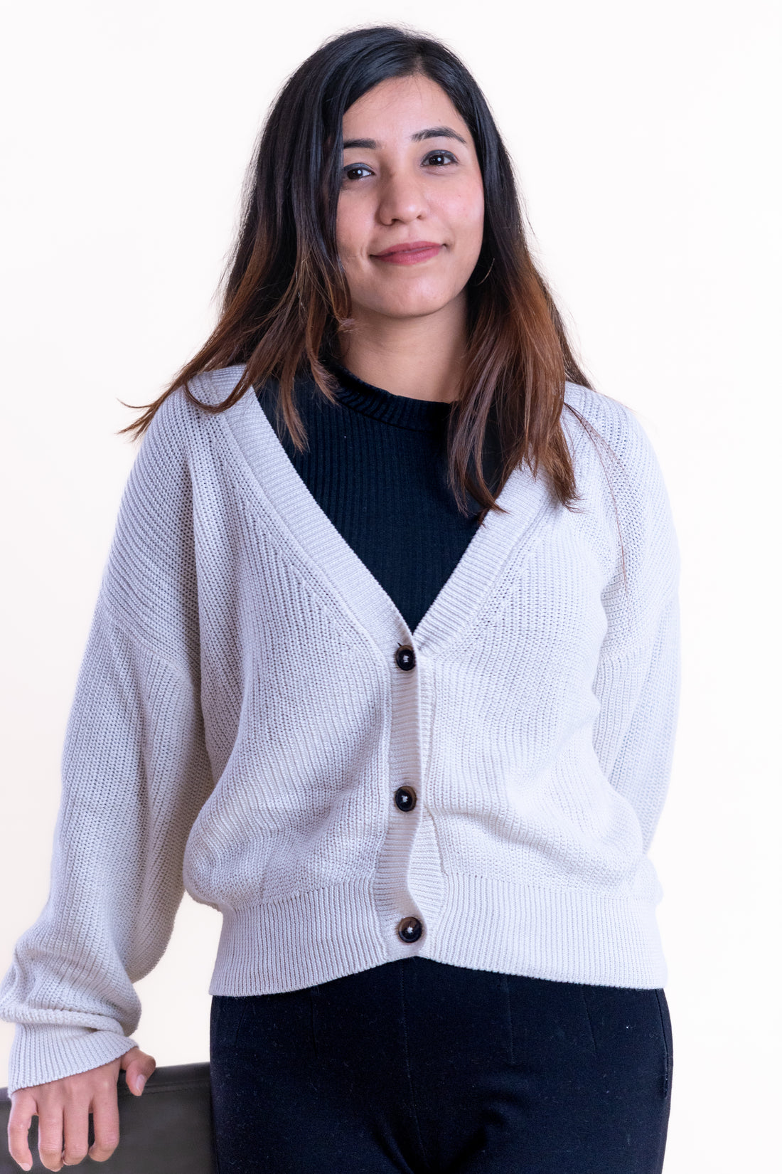 Women’s White V-Neck Buttoned Cardigan